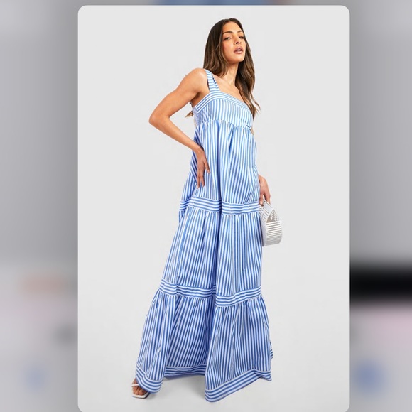 Dresses & Skirts - BEAUTIFUL MAXI DRESS💙